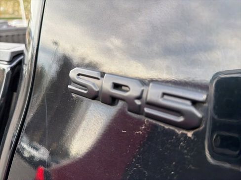 Used 2022 Toyota Tundra SR5 w/ SR5 Premium Package image 5