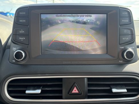 Used 2018 Hyundai Kona SEL image 30