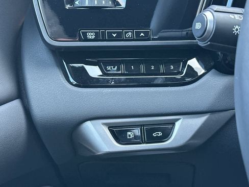 Used 2025 Lexus RX 350 Premium image 31