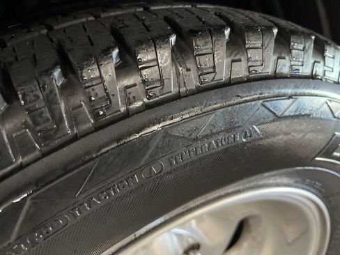 Used 1993 Ford F150 Lightning image 22