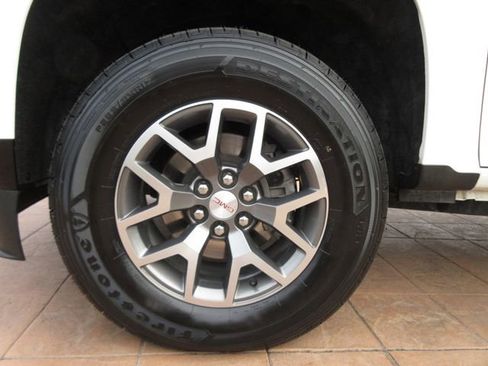 Used 2021 GMC Canyon AT4 w/ Trailering Package image 8