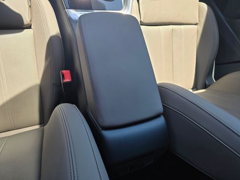 Certified 2025 Audi Q5 Premium w/ Premium Plus AWD/4WD image 23