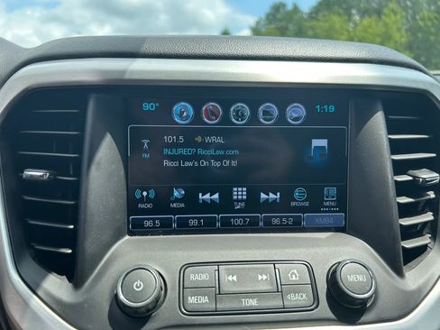 Used 2019 GMC Acadia SLT FWD image 21