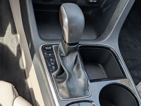 Used 2018 Hyundai Sonata SE FWD image 24
