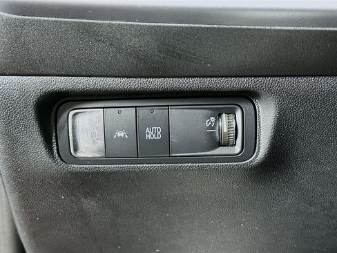 Used 2024 Honda Prologue EX image 16