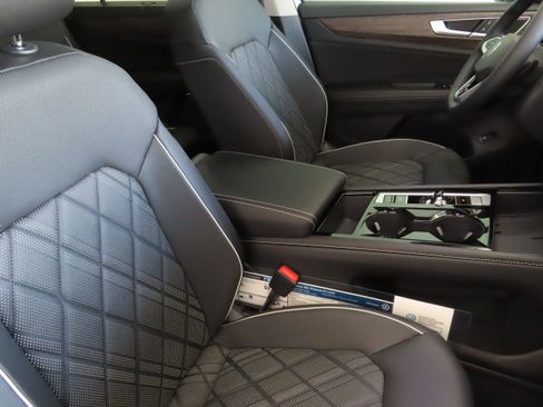 New 2026 Volkswagen Atlas SEL Premium R-Line AWD/4WD image 29