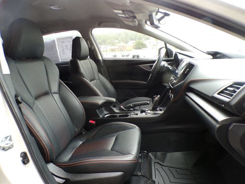 Used 2023 Subaru Crosstrek 2.5i Limited AWD/4WD image 15