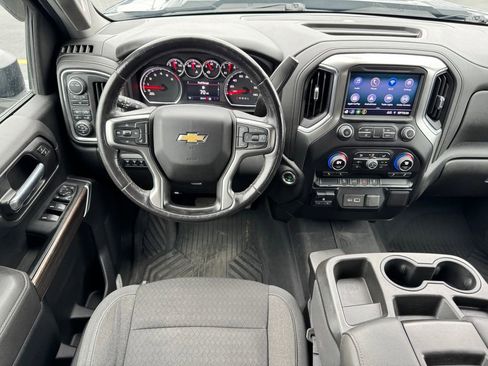 Used 2021 Chevrolet Silverado 2500 LT w/ Convenience Package image 19