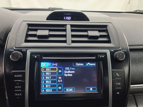 Used 2013 Toyota Camry SE image 29