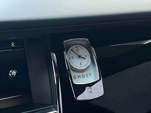 Certified 2018 Rolls-Royce Ghost RWD image 16