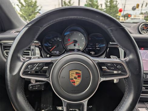 Used 2021 Porsche Macan S w/ Premium Package Plus image 22
