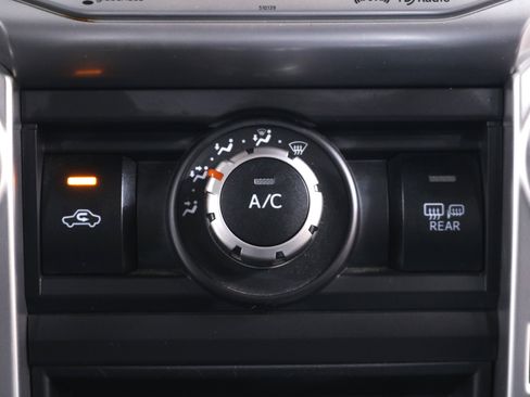 Used 2016 Toyota 4Runner SR5 image 13