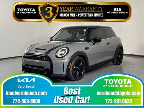 Used 2023 MINI Cooper S FWD image 1
