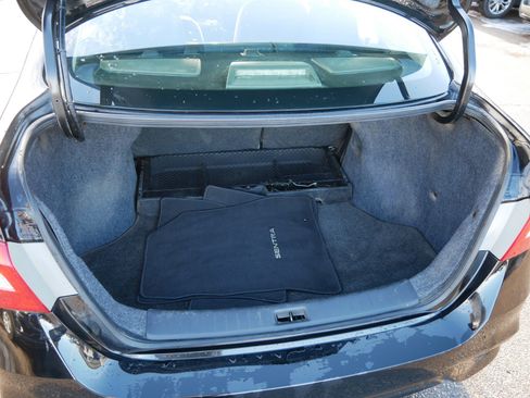 Used 2019 Nissan Sentra SV image 18