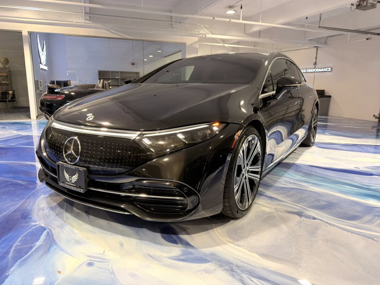 Used 2022 Mercedes-Benz EQS 450+ Sedan w/ Exclusive Trim Package image 3