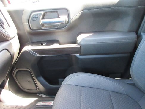 Certified 2022 Chevrolet Silverado 1500 LT Trail Boss w/ Safety Package AWD/4WD image 38