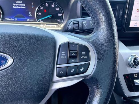 Used 2021 Ford Explorer XLT AWD/4WD image 23