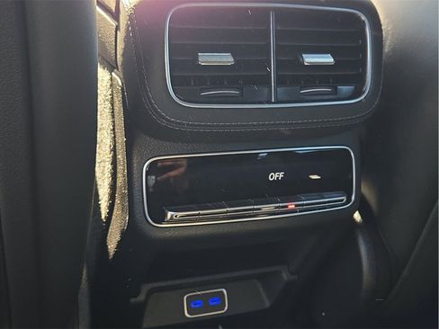 New 2026 Mercedes-Benz GLE 53 AMG 4MATIC image 13