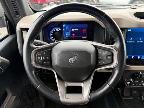 Used 2023 Ford Bronco Wildtrak AWD/4WD image 8