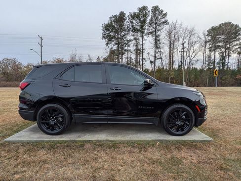 Used 2024 Chevrolet Equinox LS w/ Midnight Edition image 2