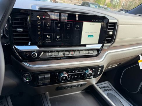 New 2026 GMC Sierra 2500 SLT w/ Max Trailering Package image 34