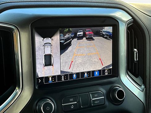 Used 2021 Chevrolet Silverado 3500 LTZ w/ LTZ Texas Edition image 15