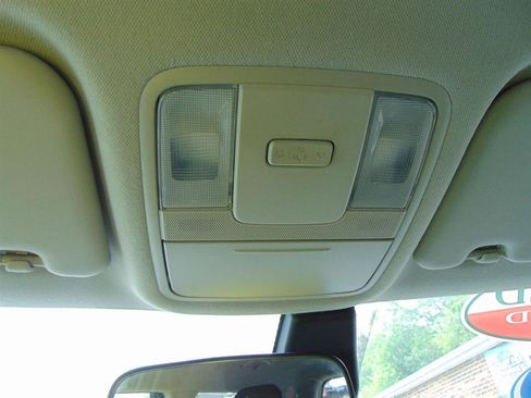 Used 2024 Kia Soul LX w/ Option Group 015 FWD image 17