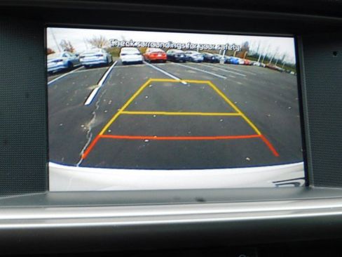 Used 2018 Kia Optima LX w/ 17" Alloy Wheels Package image 24