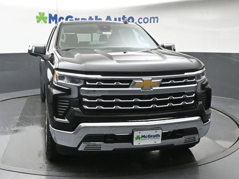 New 2026 Chevrolet Silverado 1500 LTZ w/ Z71 Off-Road Package AWD/4WD image 4