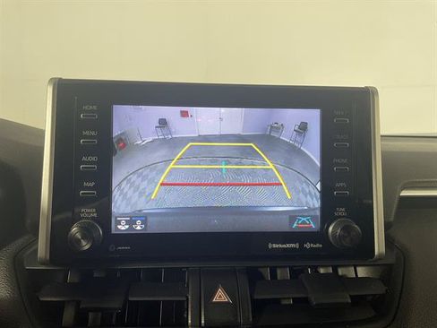 Certified 2019 Toyota RAV4 XLE w/ Convenience Package AWD/4WD image 18