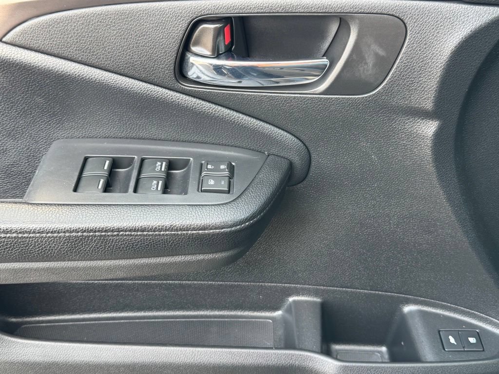 Used 2016 Honda Pilot EX-L image 25