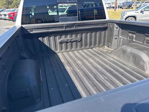 Used 2023 GMC Sierra 1500 AT4 w/ AT4 Premium Package image 11