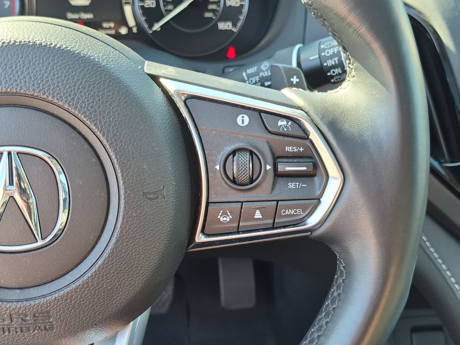 Used 2023 Acura RDX w/ Technology Package FWD image 17