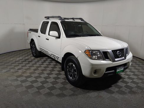 Used 2020 Nissan Frontier PRO-4X w/ Pro-4x Utility Package image 13