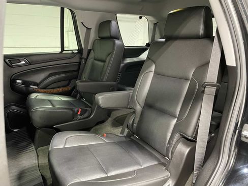 Used 2018 Chevrolet Tahoe Premier AWD/4WD image 15