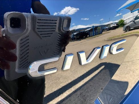 Used 2021 Honda Civic EX image 30