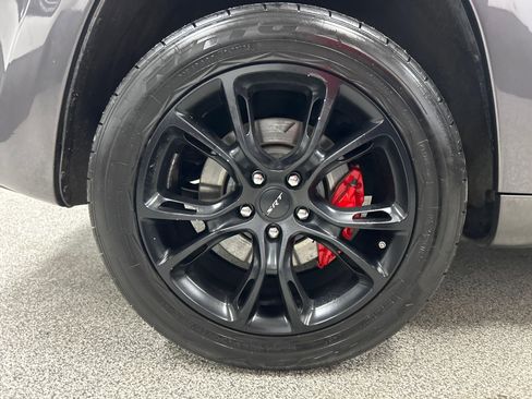 Used 2017 Jeep Grand Cherokee SRT AWD/4WD image 7