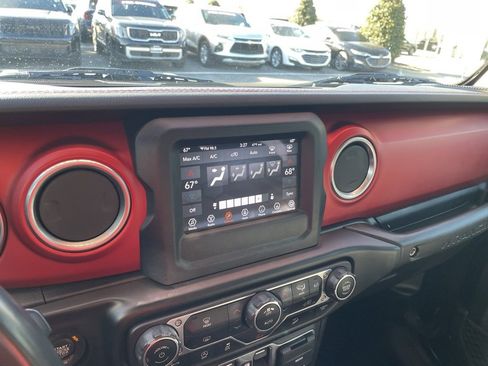 Used 2020 Jeep Wrangler Unlimited Rubicon image 16