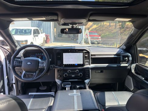 Certified 2025 Ford F150 Platinum AWD/4WD image 22