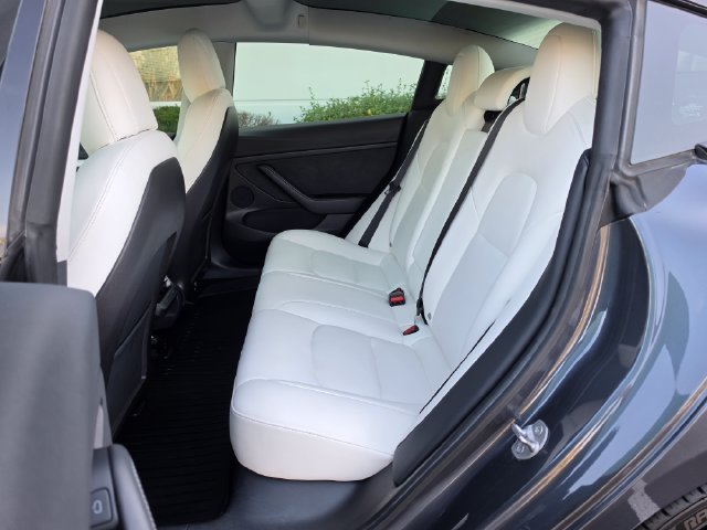 Used 2021 Tesla Model 3 Performance AWD/4WD image 24