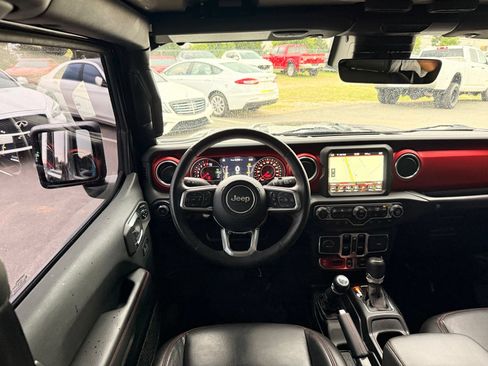 Used 2021 Jeep Wrangler Unlimited Rubicon AWD/4WD image 37