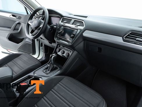 Used 2023 Volkswagen Tiguan S image 70