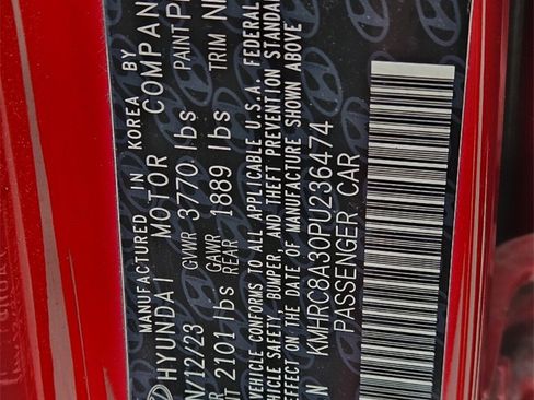 Used 2023 Hyundai Venue Limited image 25