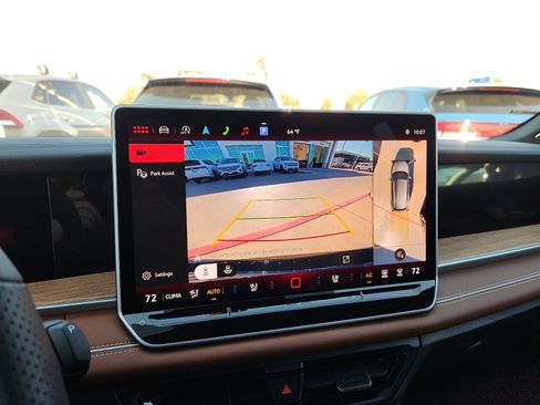 New 2026 Volkswagen Tiguan SEL R-Line image 18