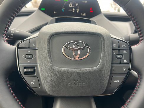 New 2026 Toyota Prius SE image 25