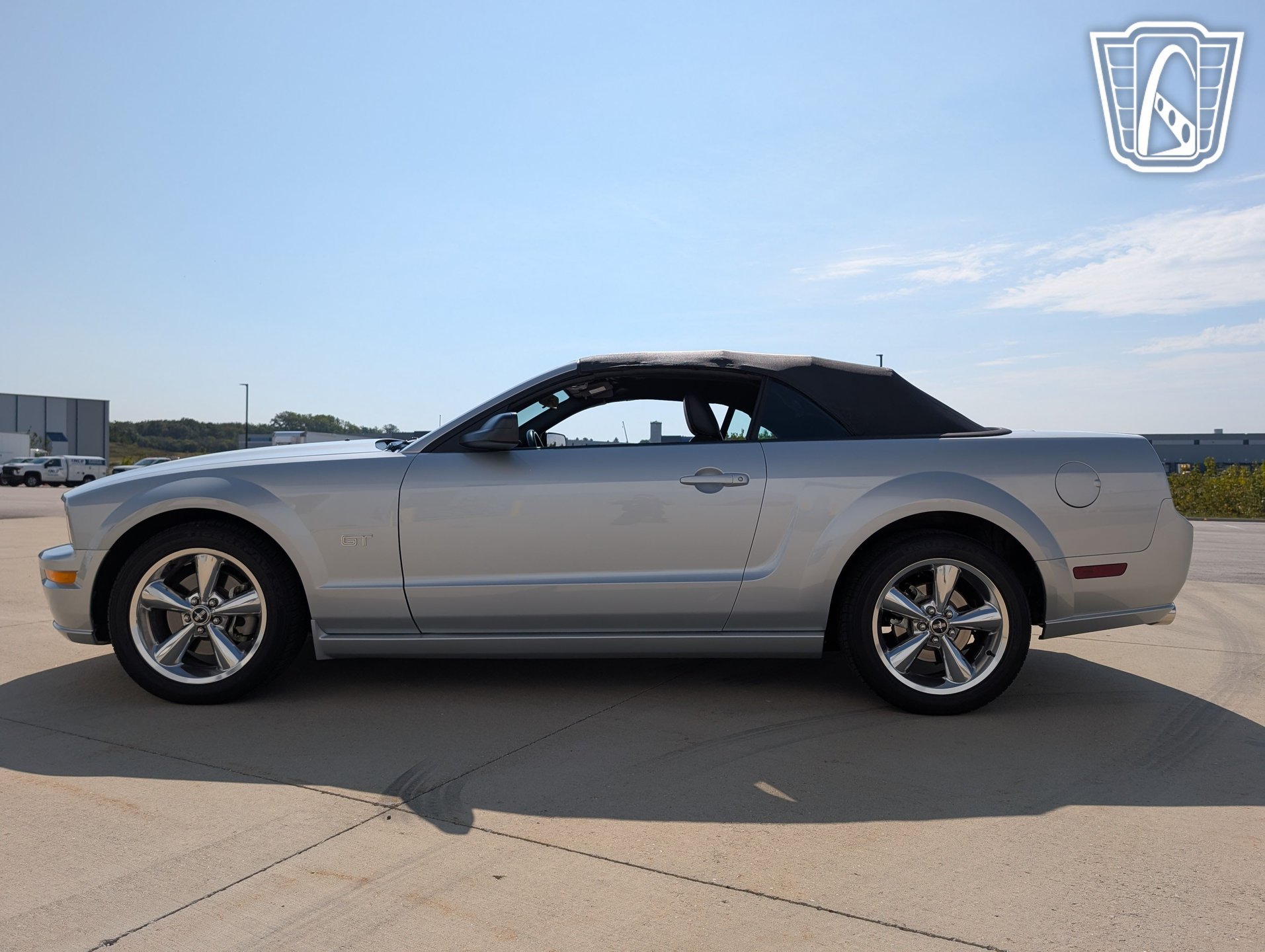Used 2005 Ford Mustang GT RWD image 6