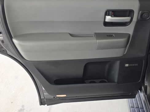 Used 2016 Toyota Sequoia Limited w/ Safety & Convenience Package RWD image 39