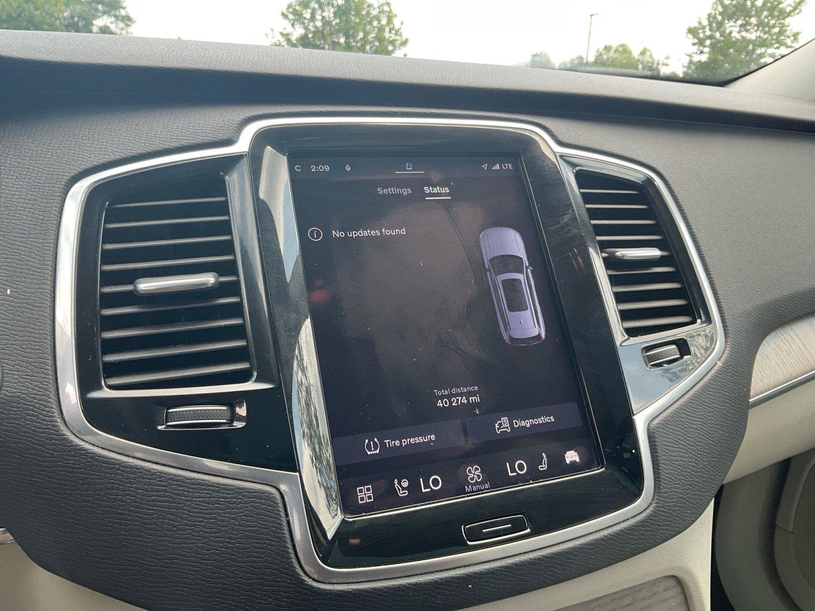 Certified 2023 Volvo XC90 B6 Plus AWD/4WD image 23