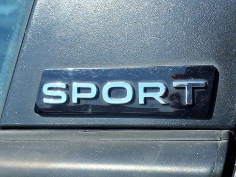 Certified 2023 Volkswagen Jetta Sport image 11