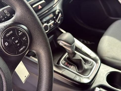 Used 2021 Kia Soul LX image 21